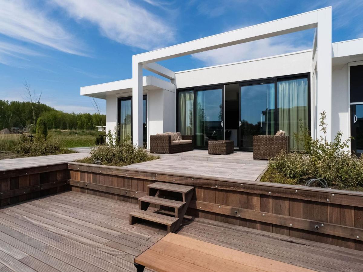 Swanky Villa In Zeewolde With Garden Exterior photo